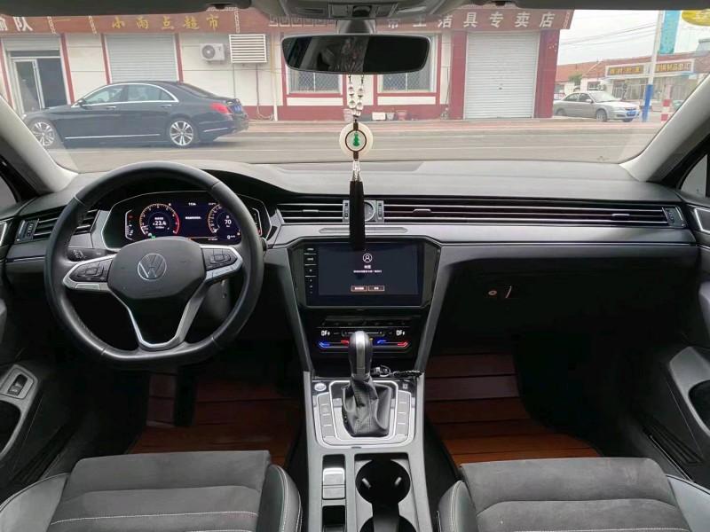 济南21年大众迈腾5