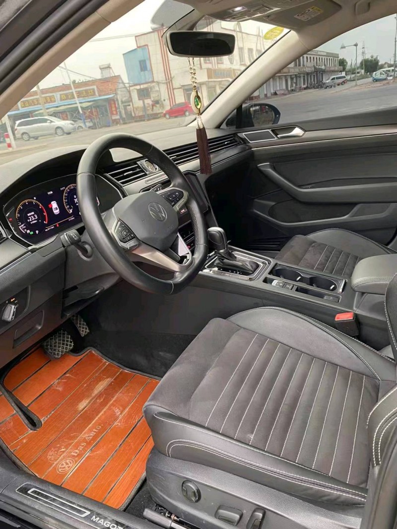 济南21年大众迈腾6