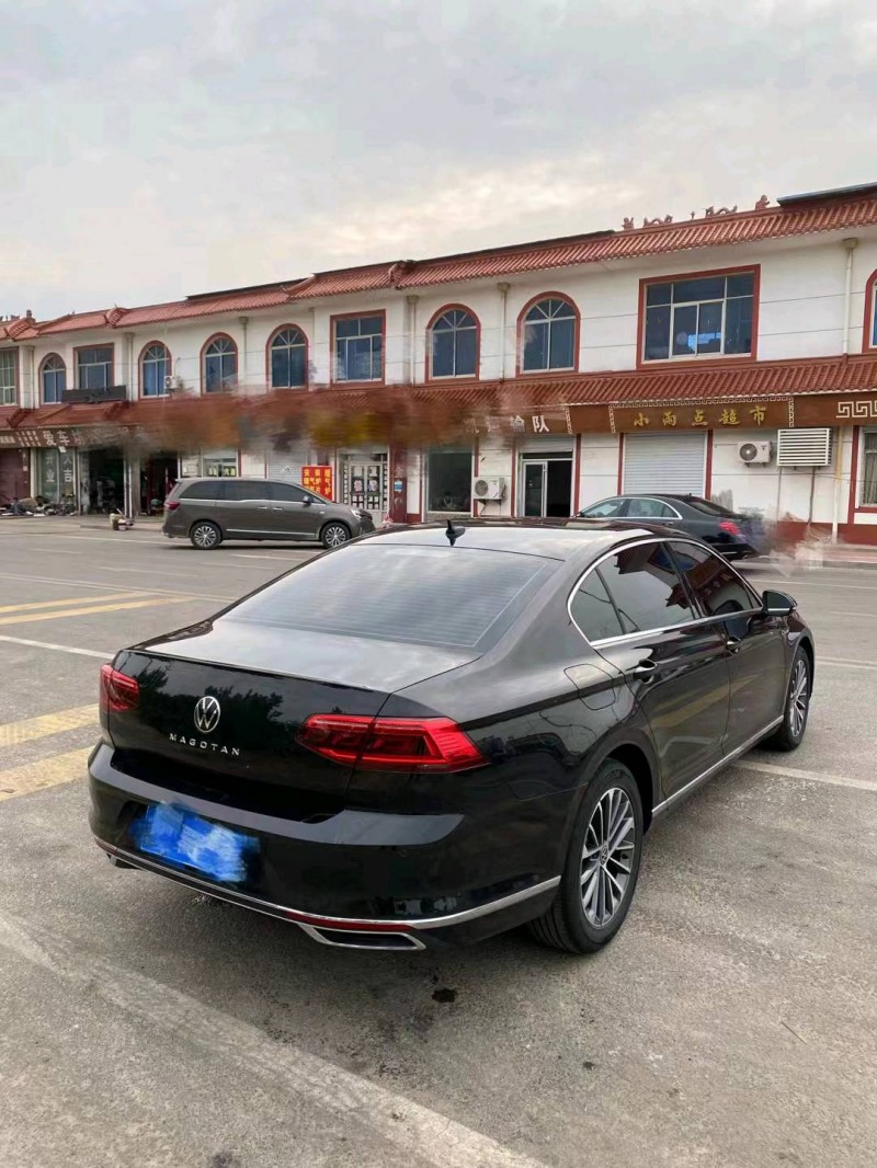 济南21年大众迈腾8