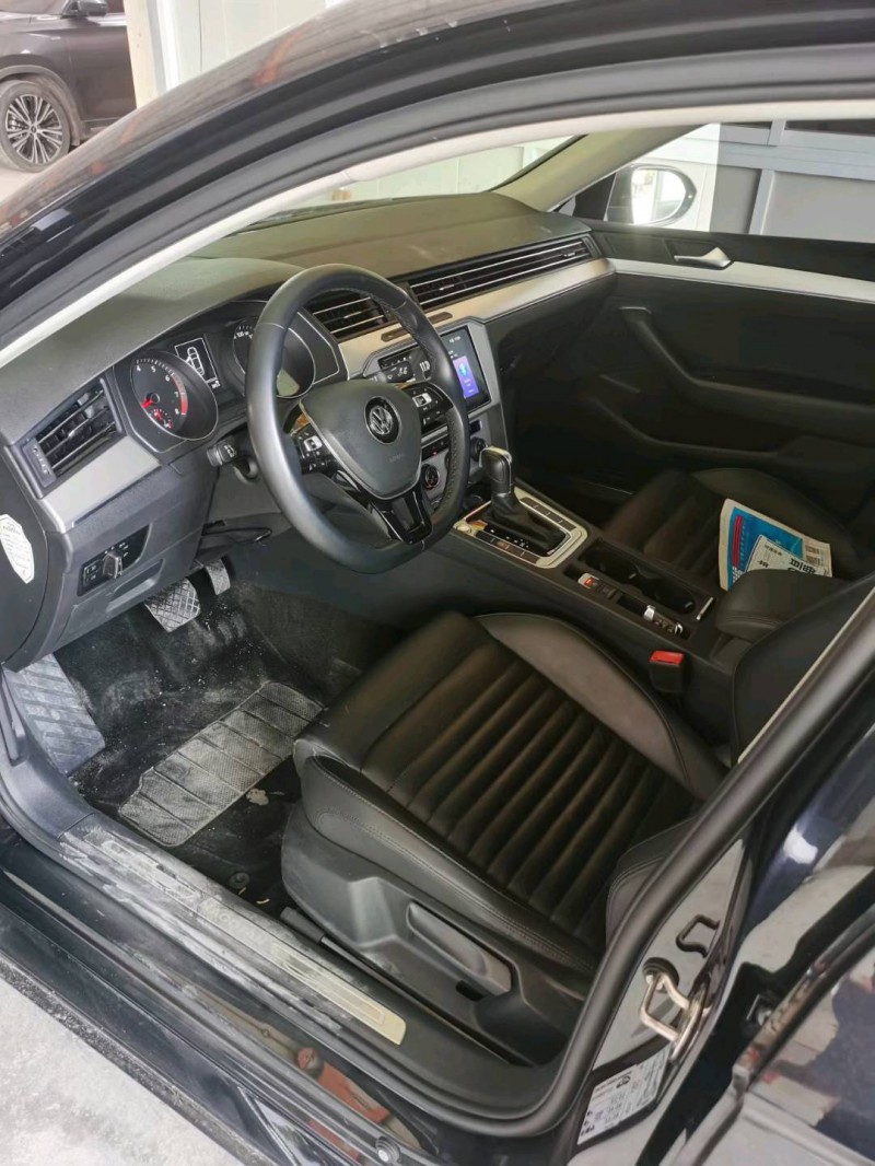 济南19年大众迈腾4