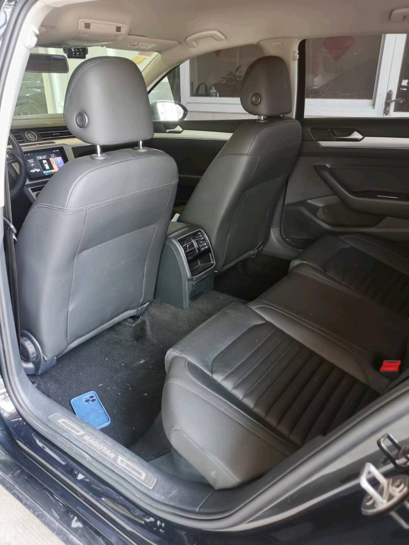 济南19年大众迈腾5