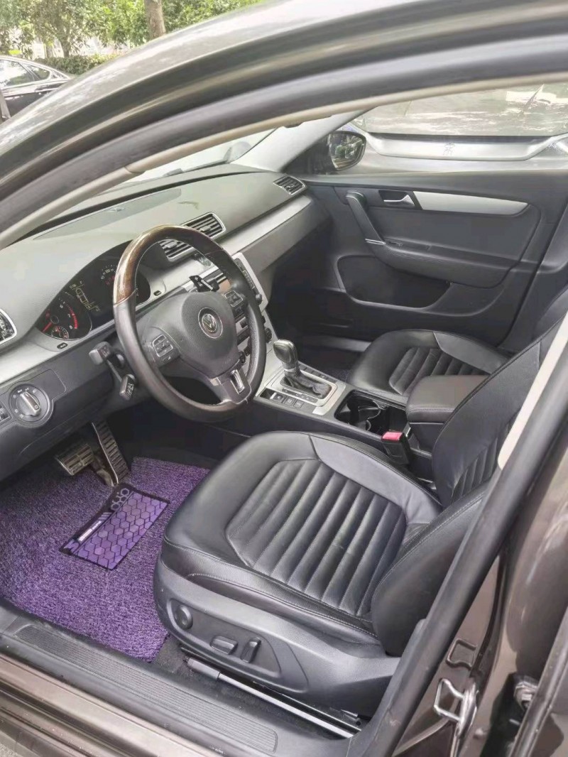 济南15年大众迈腾6