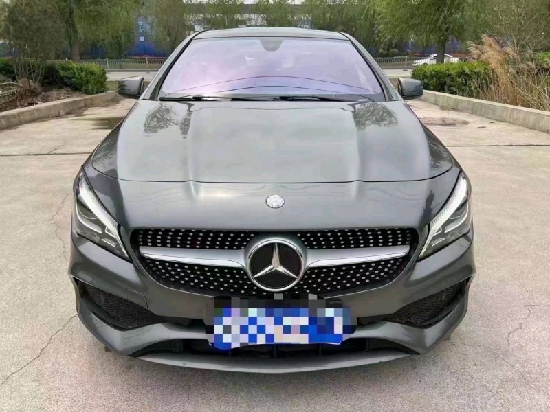 枣庄17年奔驰CLA1