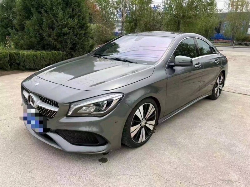 枣庄17年奔驰CLA3