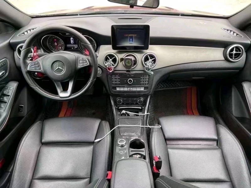 枣庄17年奔驰CLA7