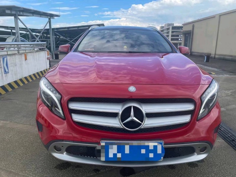 嘉兴16年奔驰GLA1