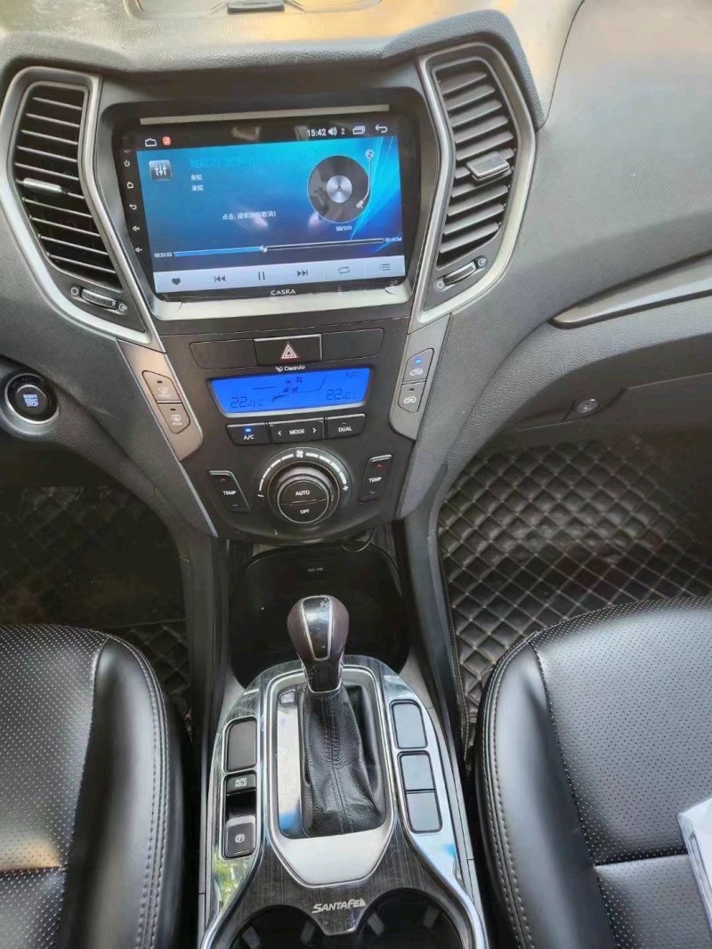 宜昌13年现代新胜达8