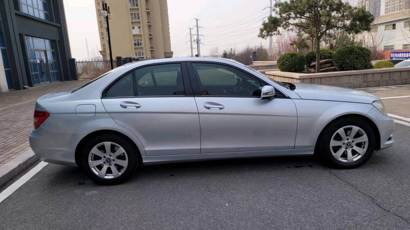 枣庄13年奔驰C5