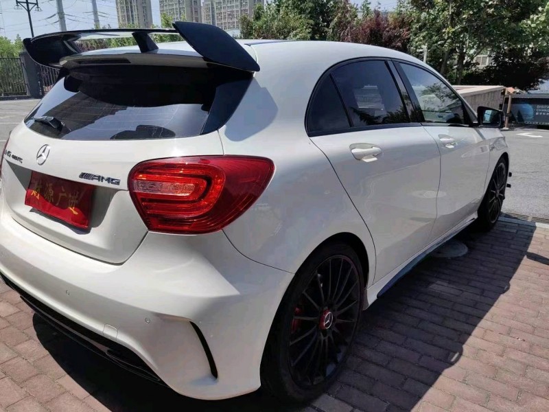 枣庄15年奔驰AMG5