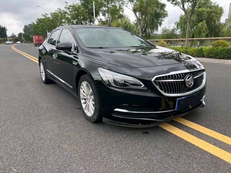 东营18年别克君越2