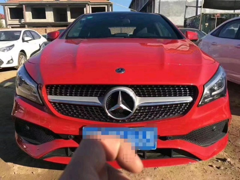 邯郸17年奔驰CLA1