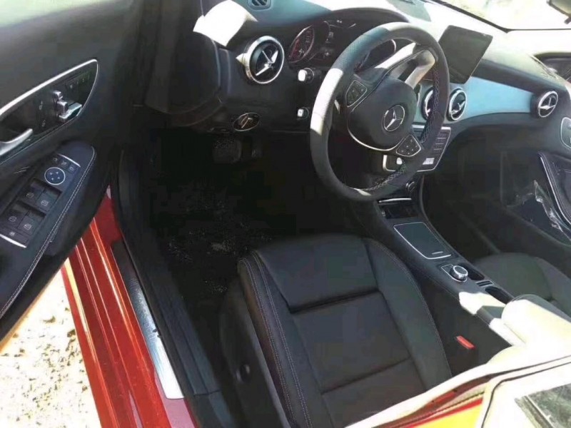 邯郸17年奔驰CLA2