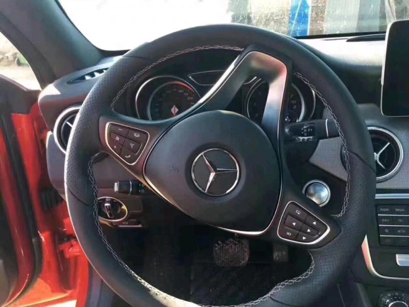 邯郸17年奔驰CLA7