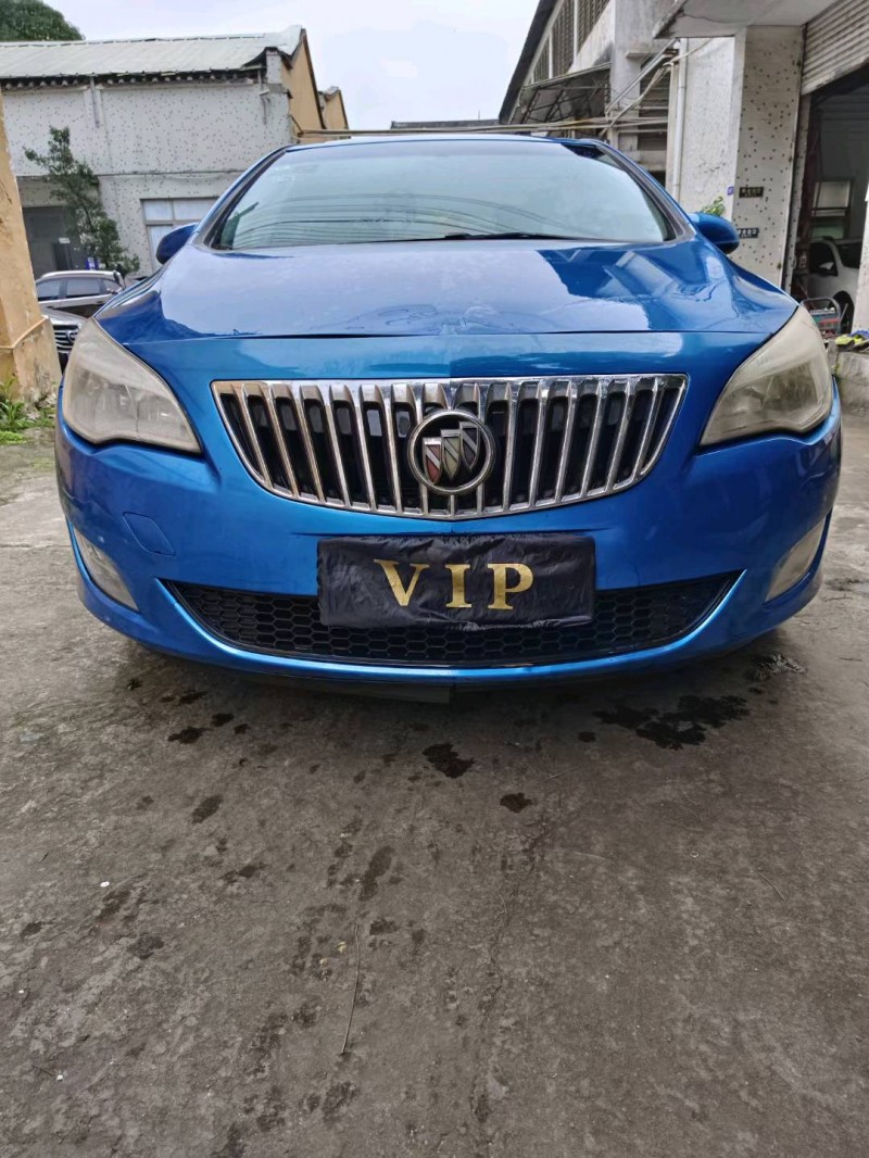 广州13年别克英朗1