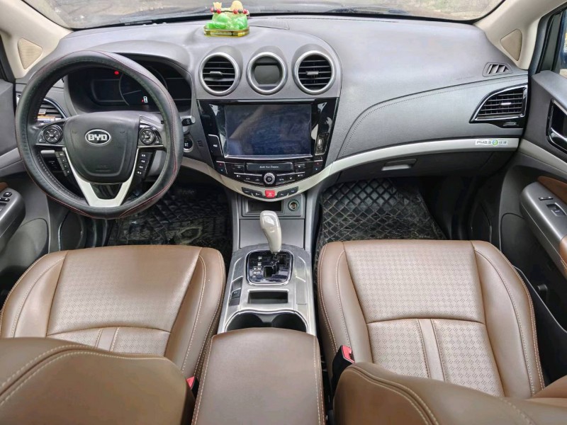 广州15年比亚迪S74