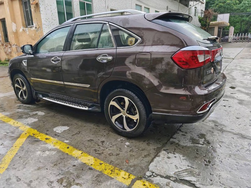 广州15年比亚迪S77