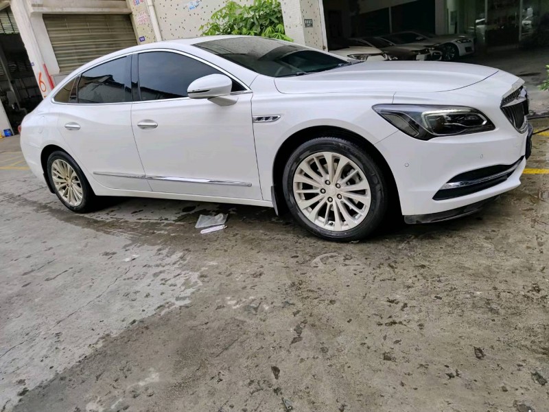 广州18年别克君越2