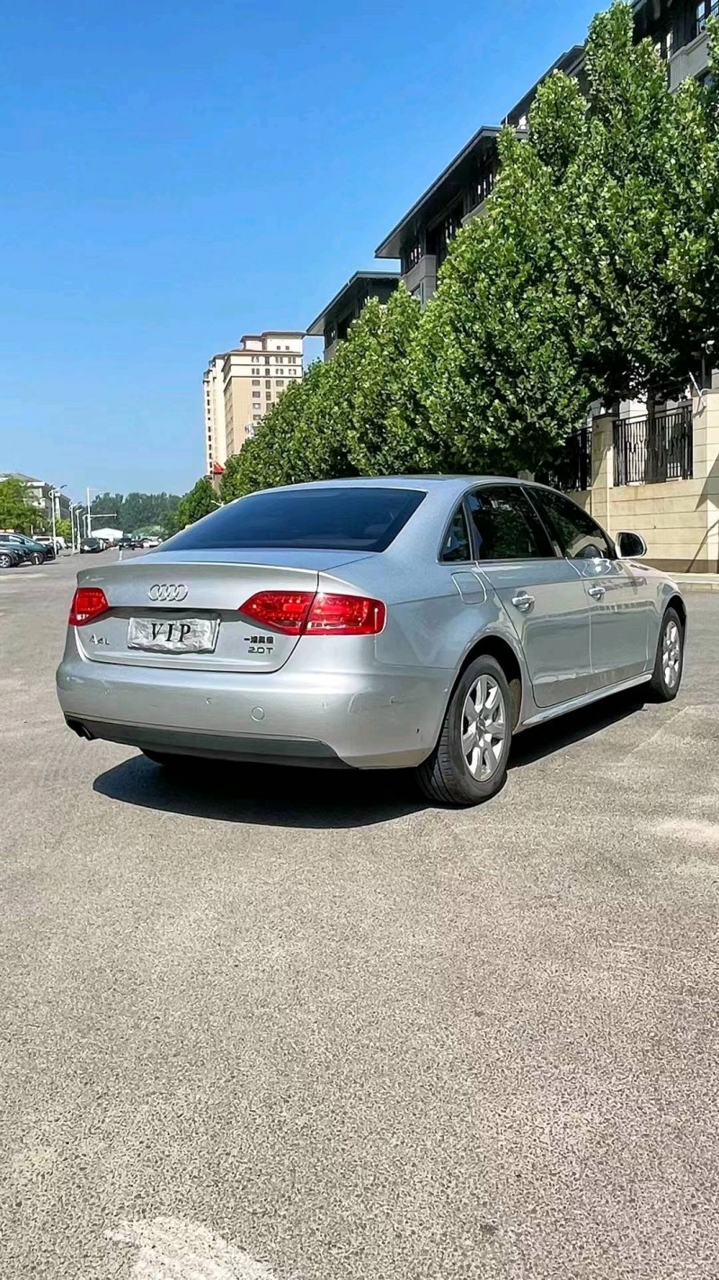 廊坊12年奥迪A4L8
