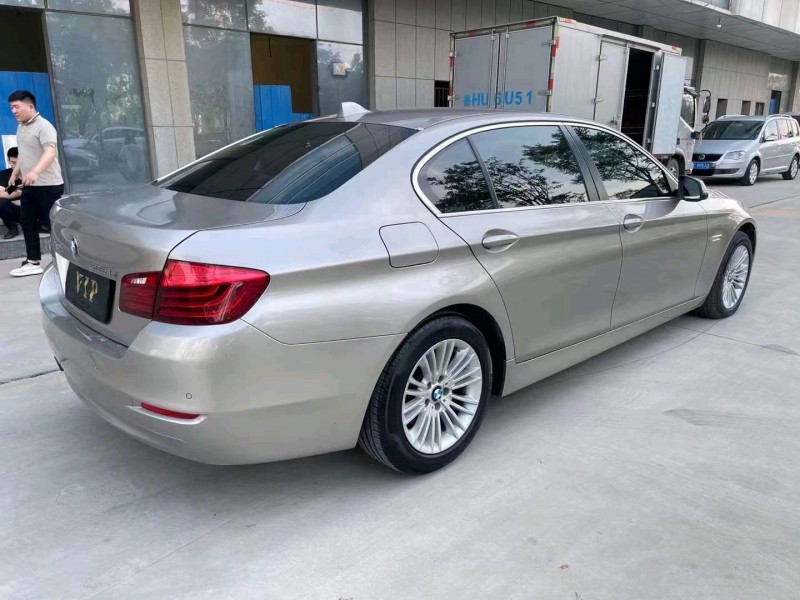 济宁14年宝马5系8