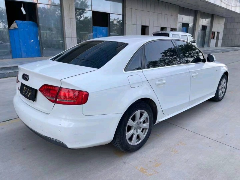 济宁09年奥迪A4L8