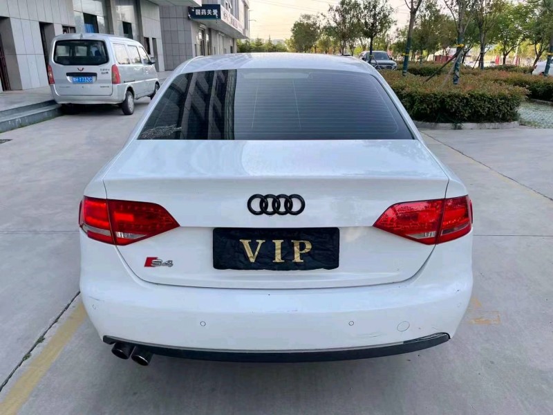 济宁09年奥迪A4L9