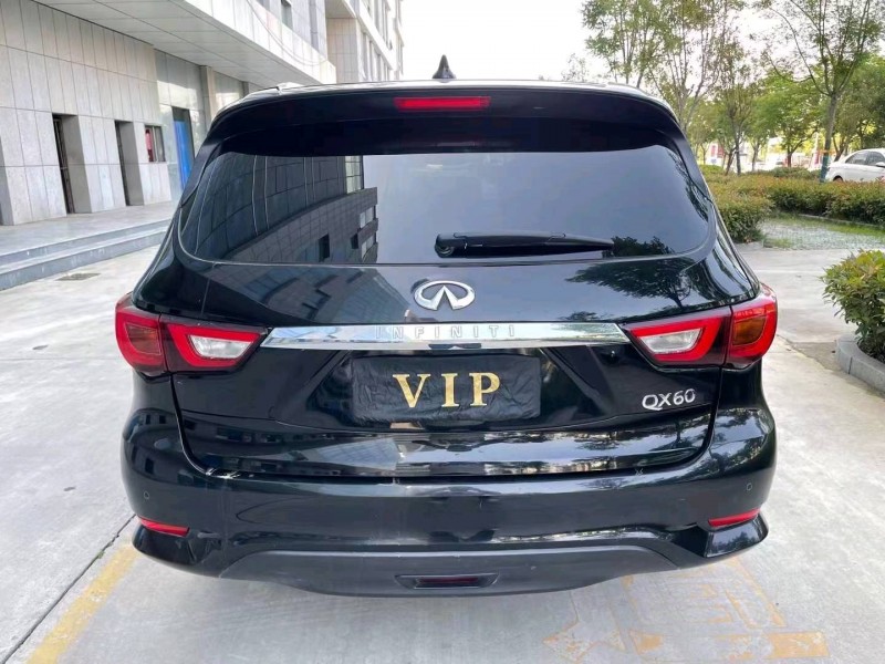 济宁17年英菲尼迪QX609