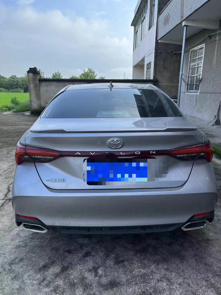 武汉22年丰田亚洲龙3