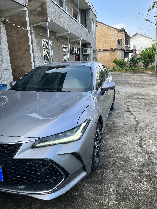 武汉22年丰田亚洲龙6