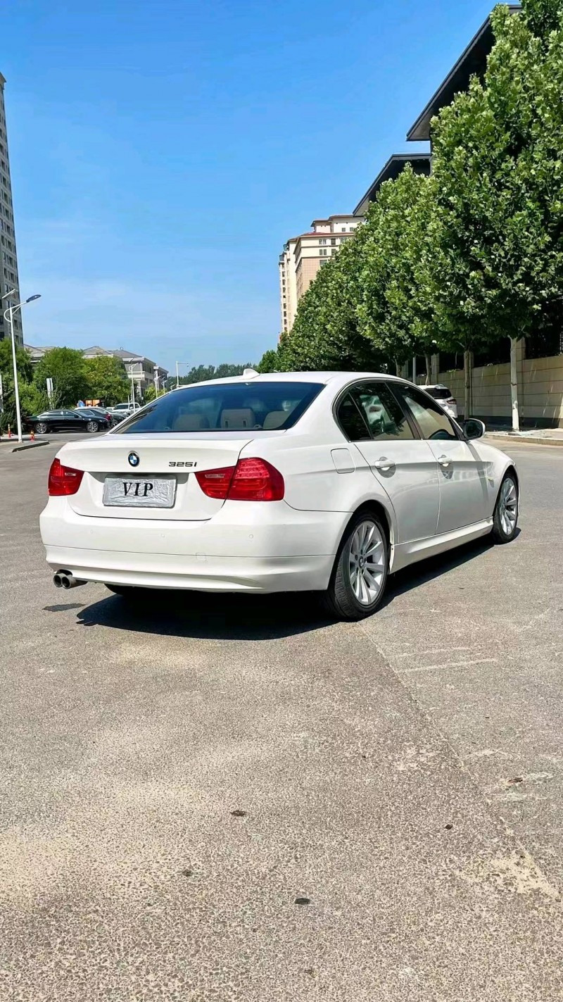 廊坊10年宝马3系7