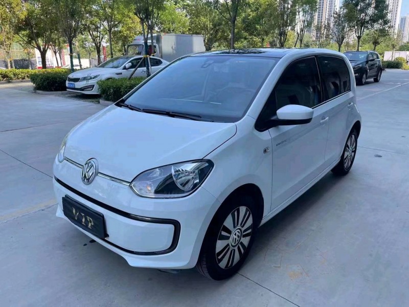 济宁17年大众UP2