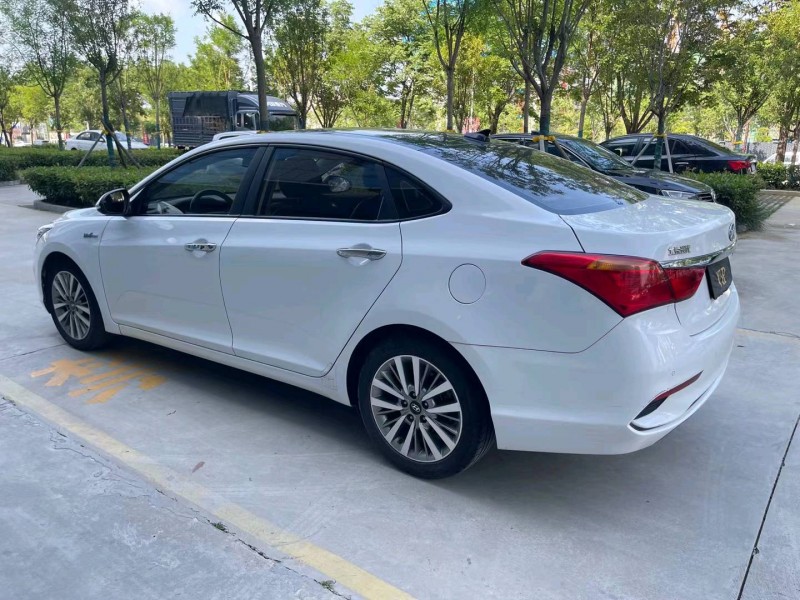 济宁18年现代名图7