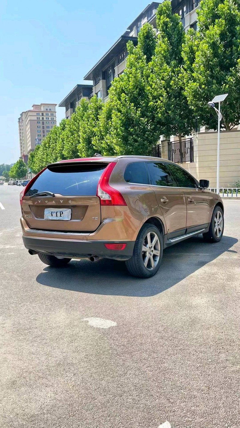 廊坊12年沃尔沃XC607