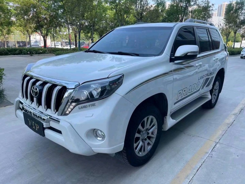 济宁18年丰田普拉多2