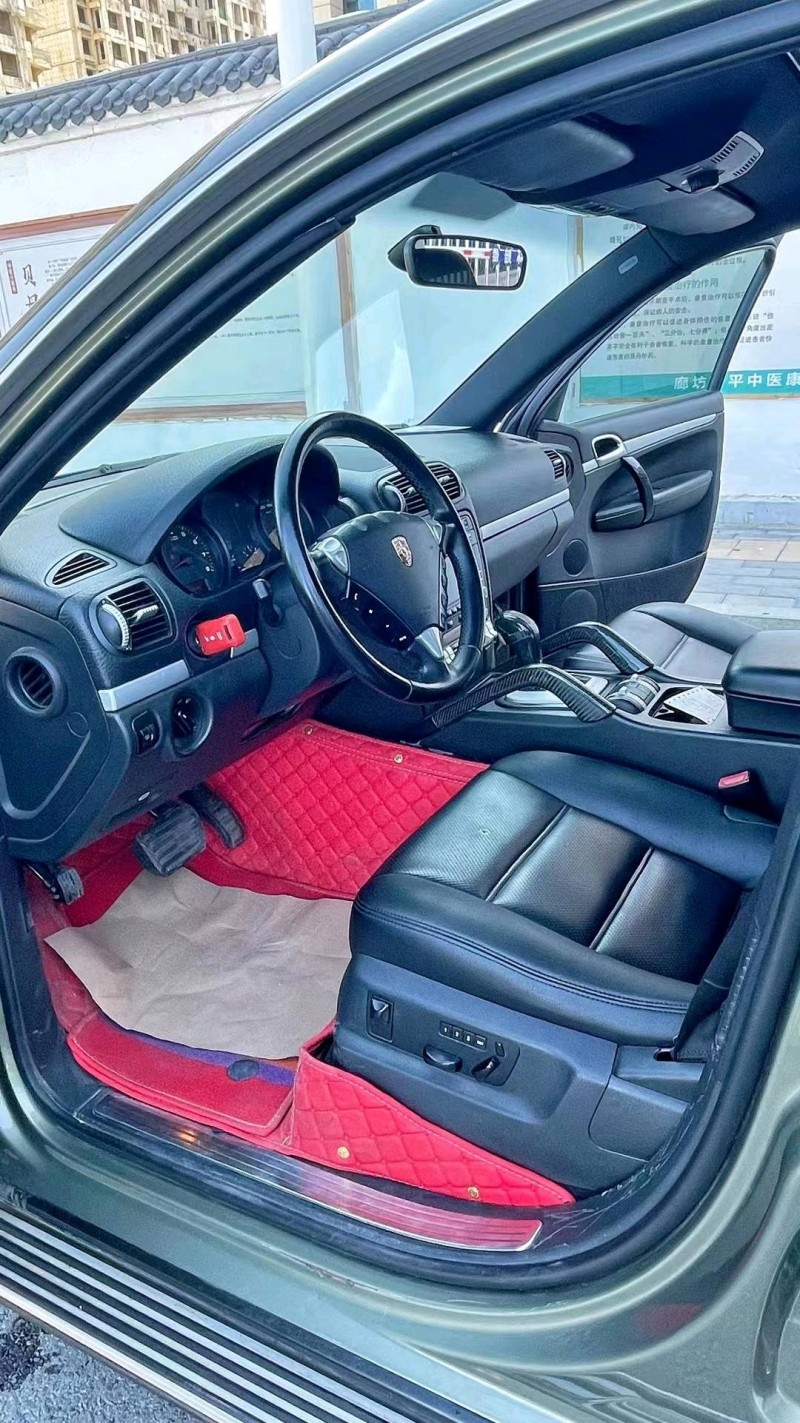 廊坊10年保时捷卡宴4
