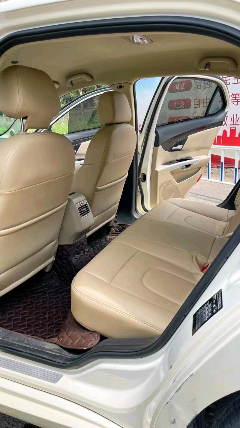 廊坊14年北汽绅宝D705