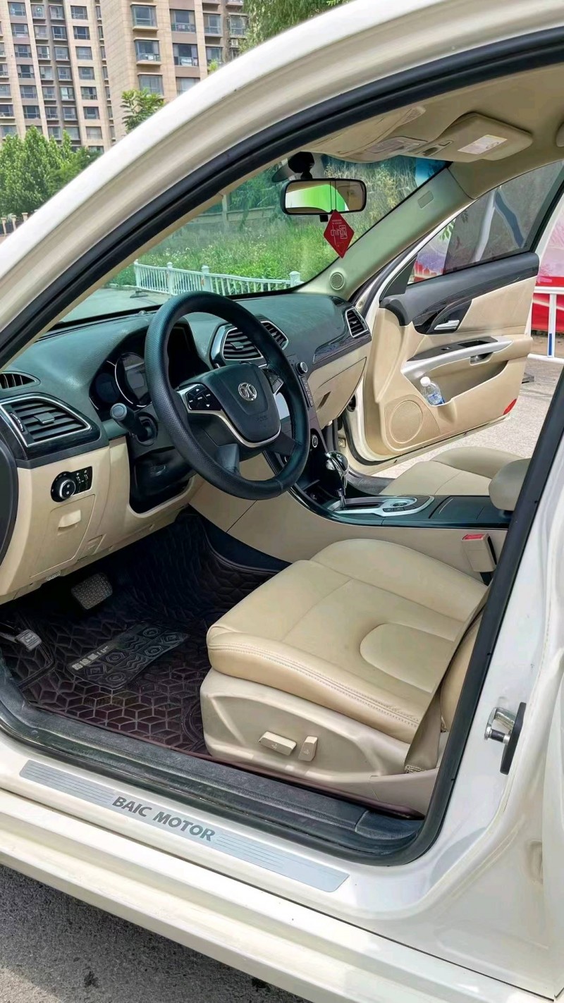 廊坊14年北汽绅宝D706