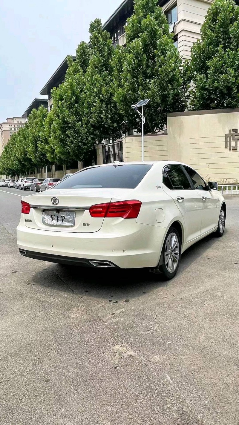 廊坊14年北汽绅宝D707