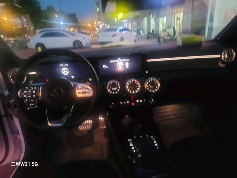 淮南22年奔驰CLA5