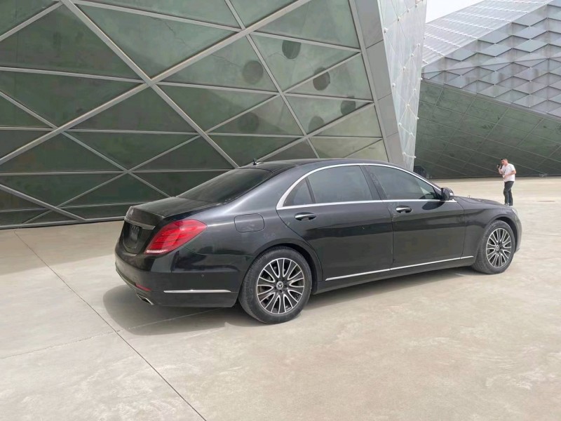 石家庄14年奔驰S2