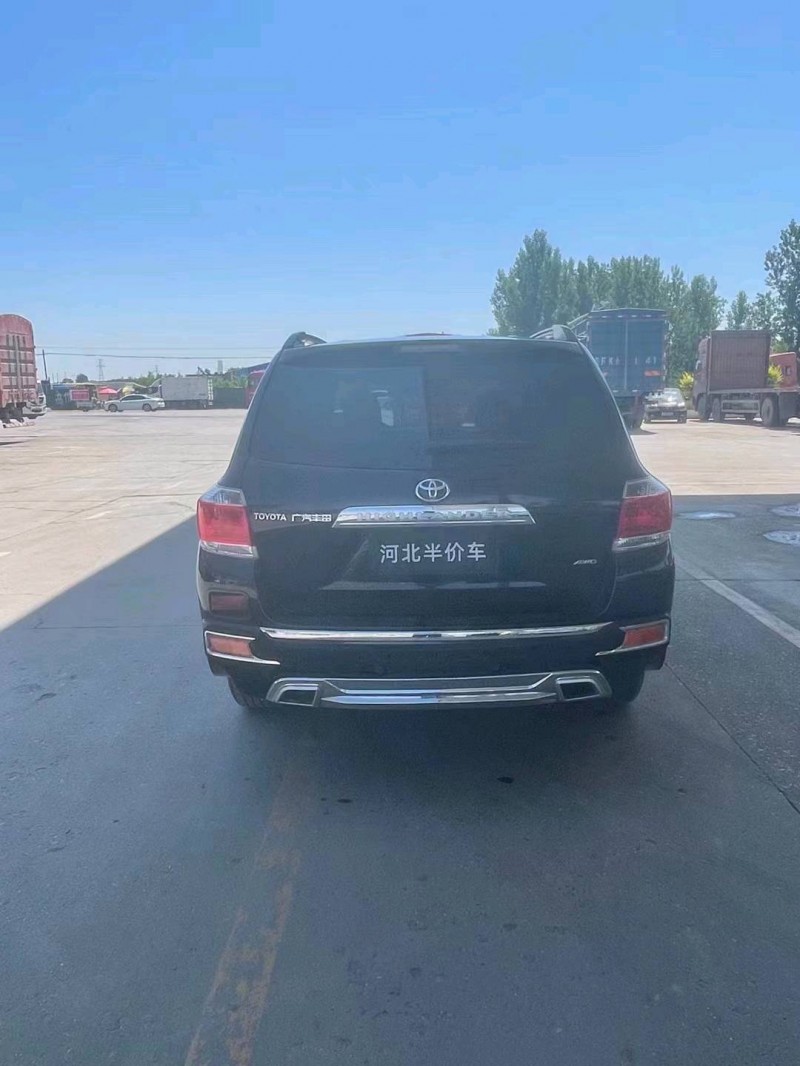 保定13年丰田汉兰达5