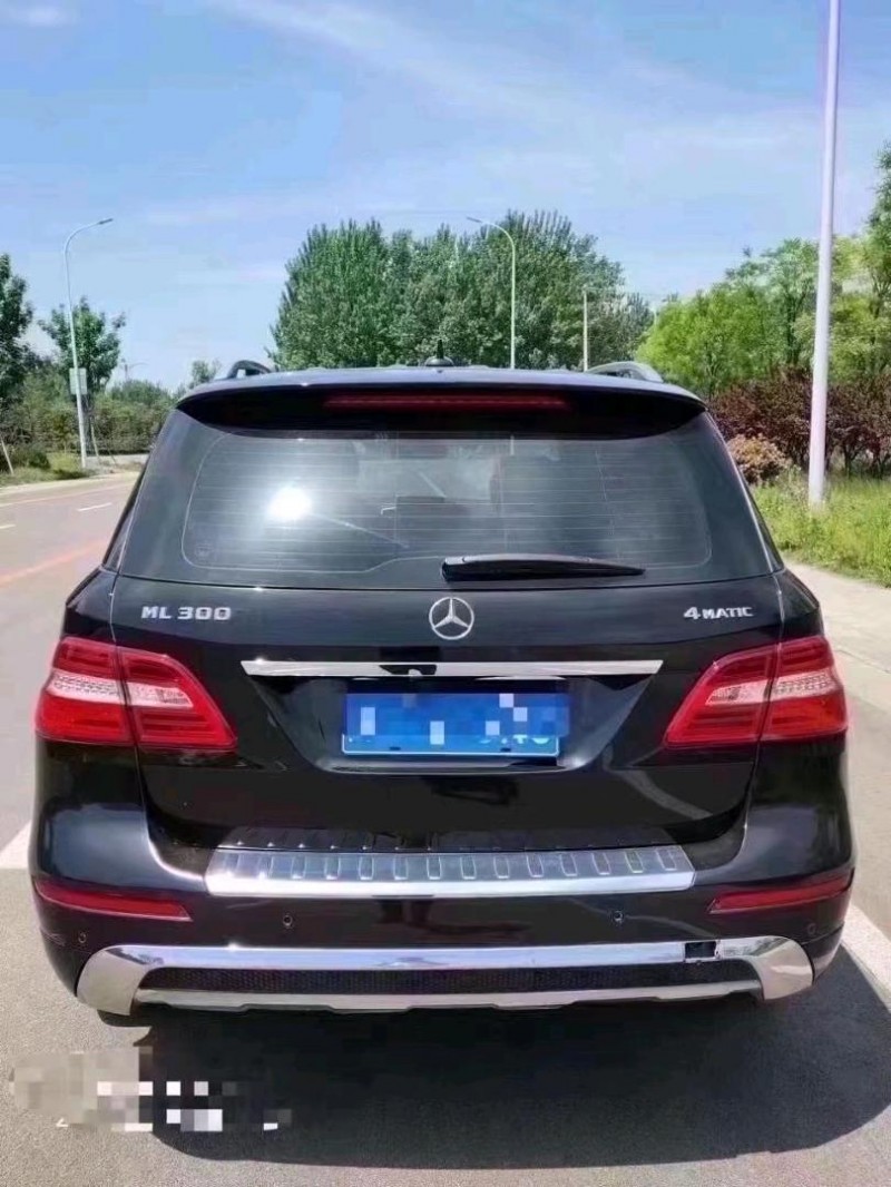 东营13年奔驰ML3