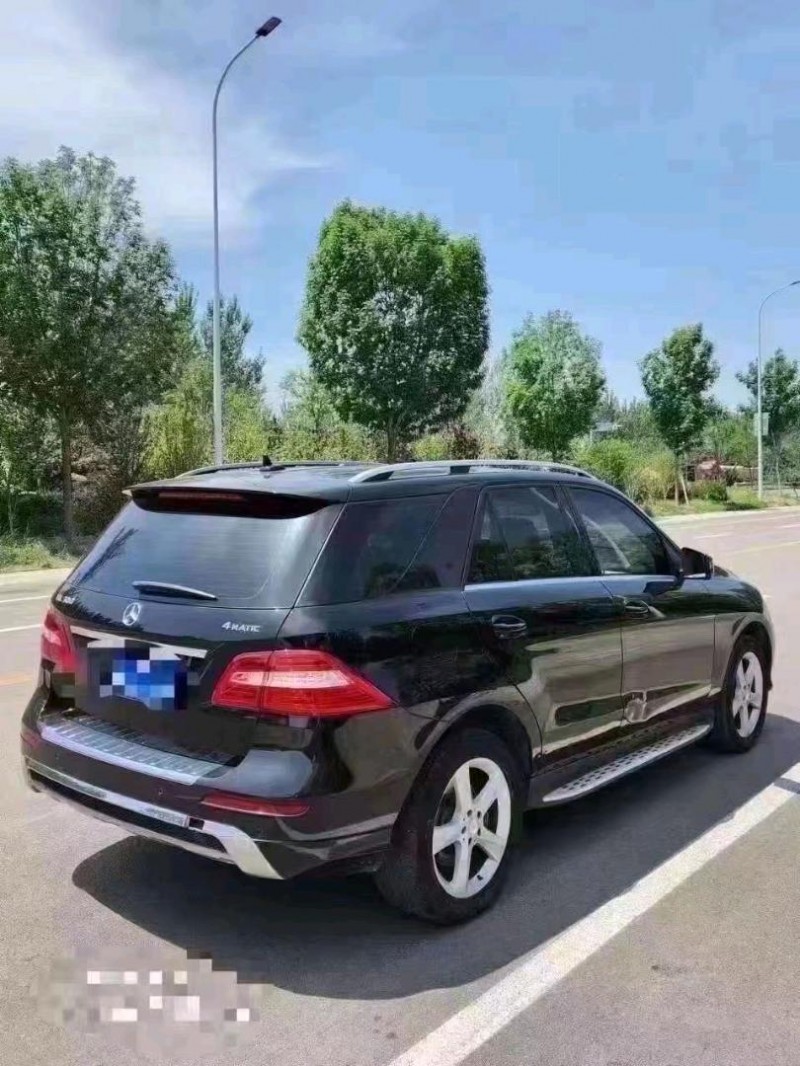 东营13年奔驰ML6