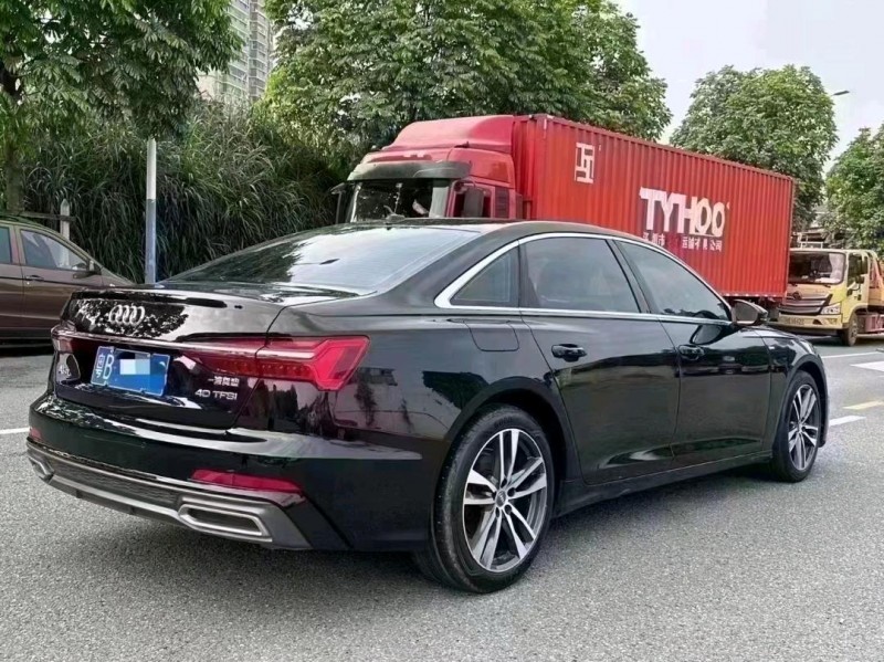深圳19年奥迪A6L8