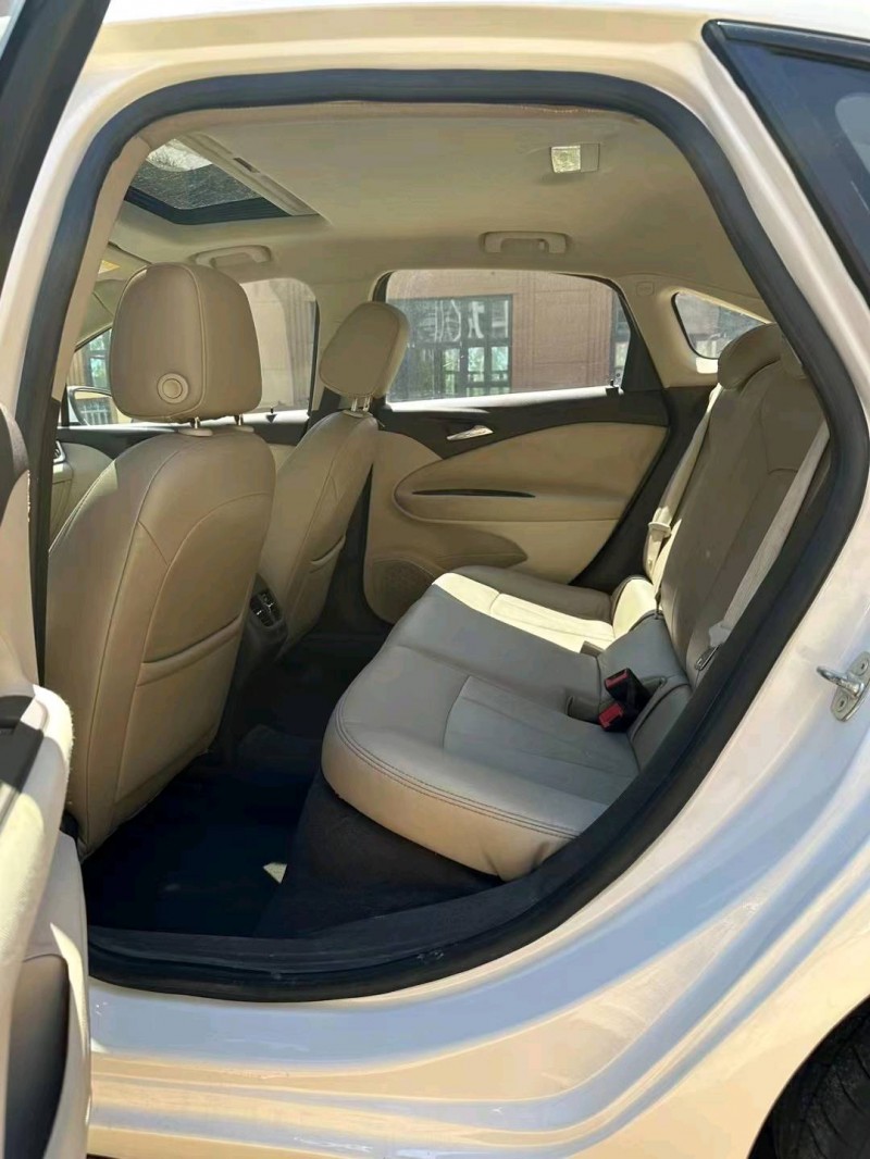 邯郸17年别克威朗5