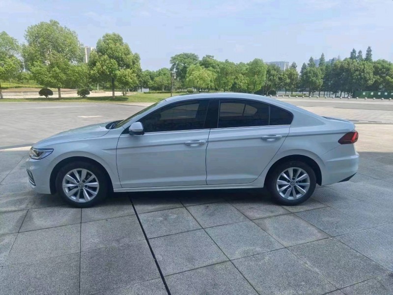 宜昌21年大众宝来3