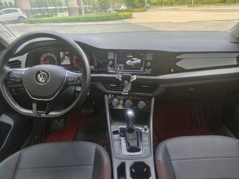 宜昌21年大众宝来5