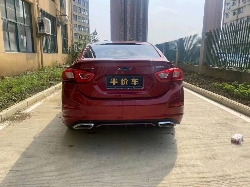 宜昌17年雪佛兰科鲁兹2