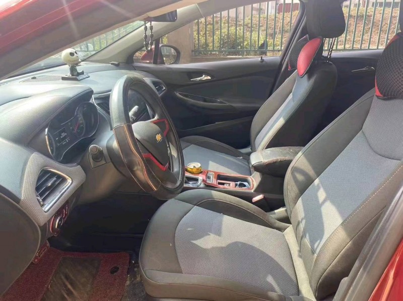 宜昌17年雪佛兰科鲁兹4