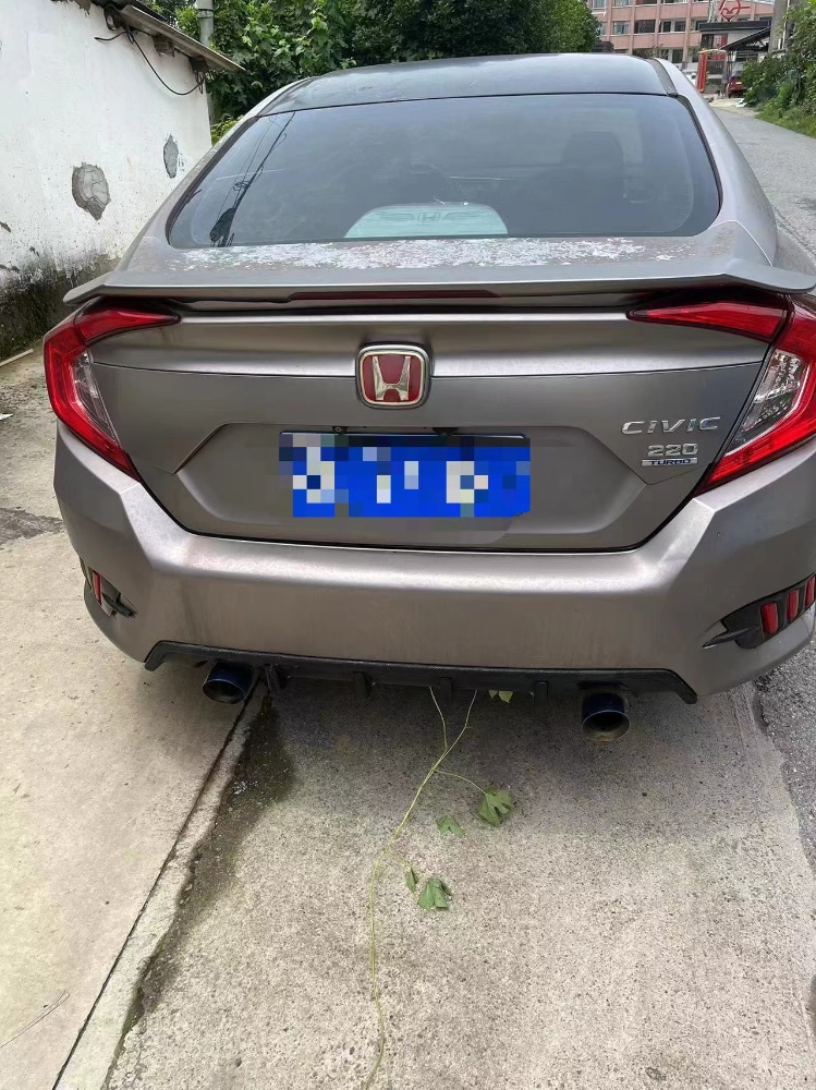 武汉18年本田思域5