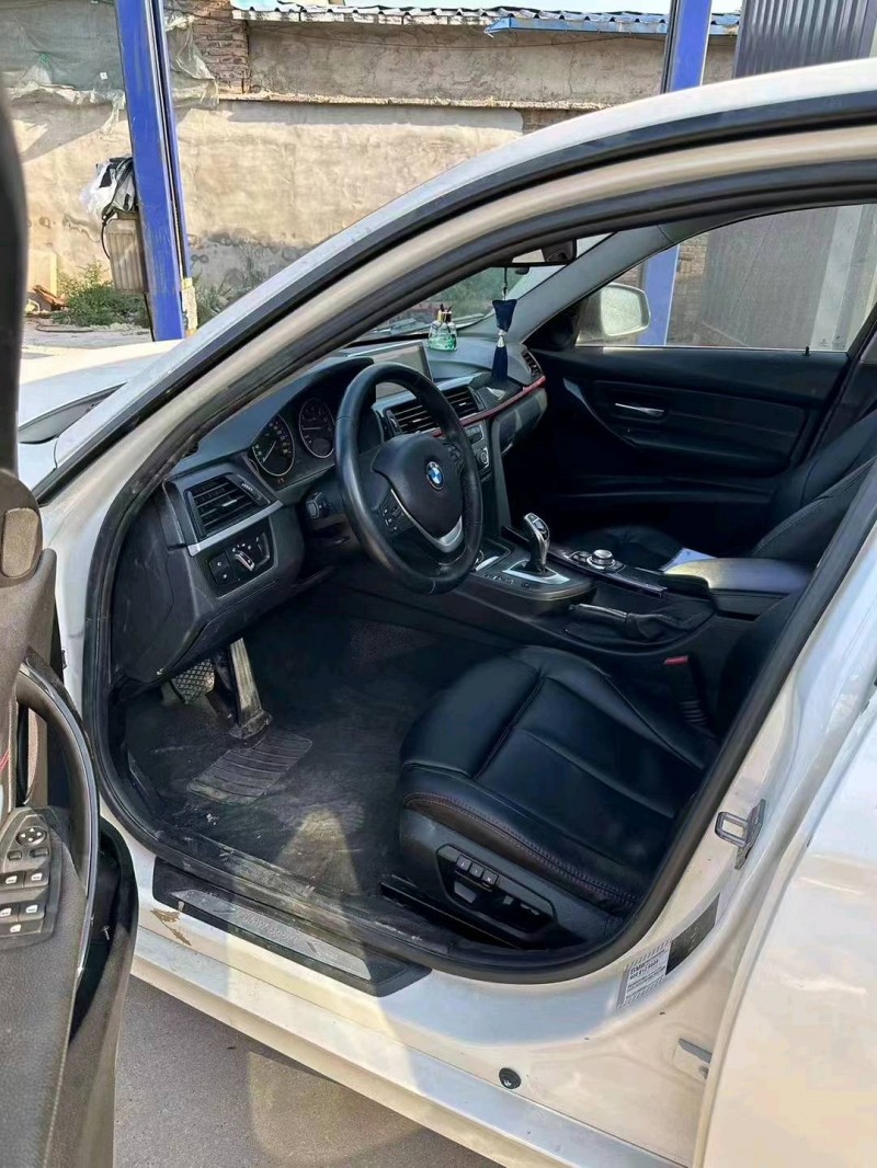 淮南15年宝马3系8